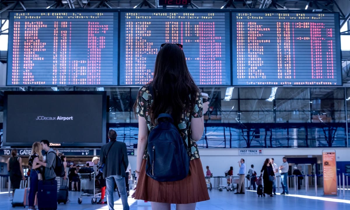 Student Flight Tickets Explained: Discounts, Baggage & Benefits